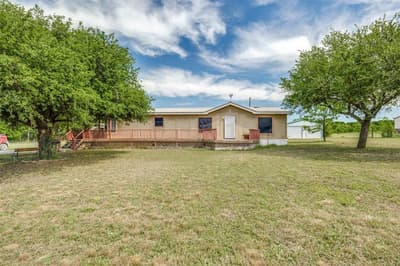 843 County Road 4900, Trenton TX 75490