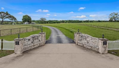 552 Vz County Road 2142, Wills Point TX 75169