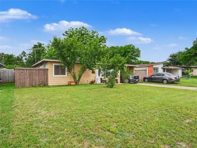 1217 California Parkway S, Fort Worth TX 76134