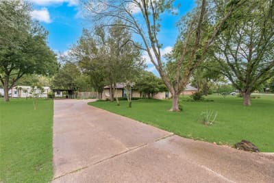 208 Lorene Drive, Red Oak TX 75154 - Photo 4
