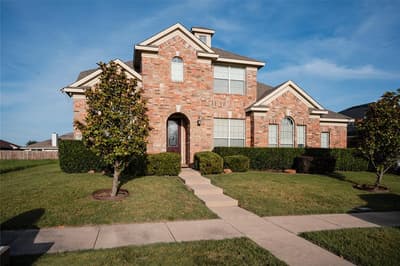 1444 Mercury Lane, Lancaster TX 75134 - Photo 2