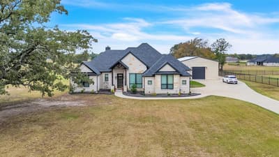 2044 Eastfield Drive, Wills Point TX 75169