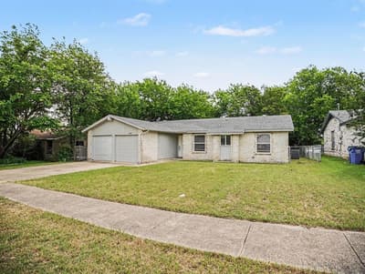 1434 Oakbrook Street, Lancaster TX 75134