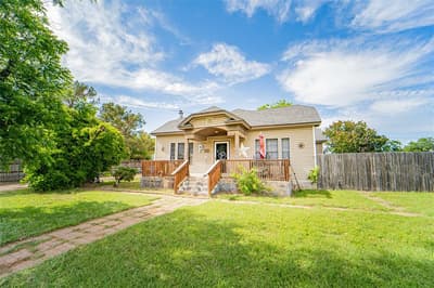 1404 W Walker Street, Breckenridge TX 76424