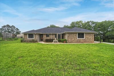 27020 Fm 902, Collinsville TX 76233
