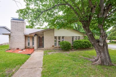 3544 Esplendor Avenue, Irving TX 75062