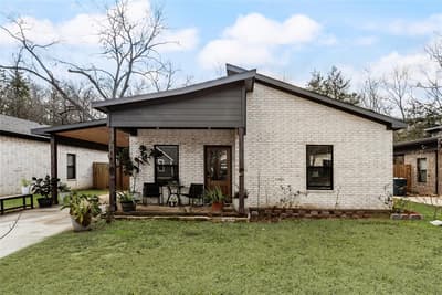 718 E Crawford Street, Denison TX 75021