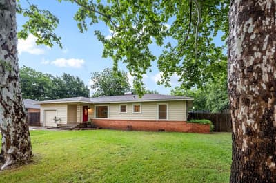 421 S 1st Street, Krum TX 76249