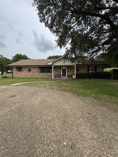 636 E Kempner Street, Mabank TX 75147