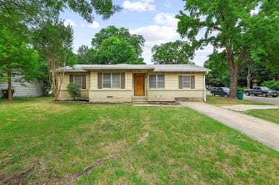 1402 Knight Street, Denton TX 76205