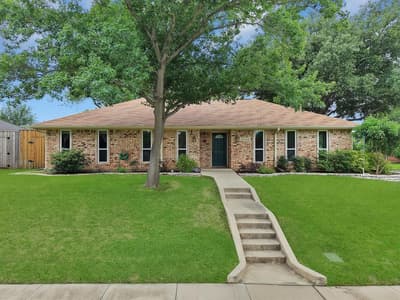 1600 Delaford Drive, Carrollton TX 75007