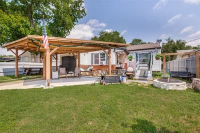 4015 Poinsettia Drive, Dallas TX 75211