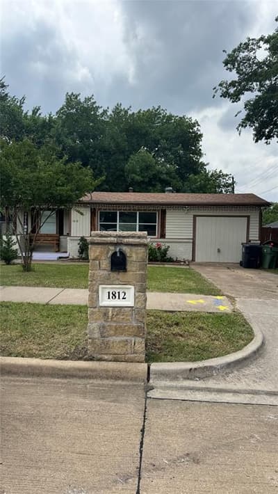 1812 Melissa Street, Arlington TX 76010