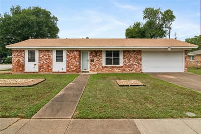 937 Patricia Street, Irving TX 75060