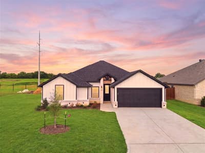 1600 Oleander Drive, Tolar TX 76476