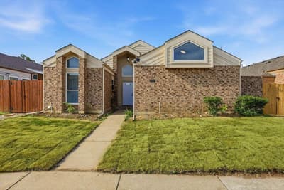 4904 Courtside Drive, Irving TX 75038