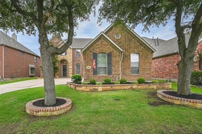2659 Bridgewater Drive, Grand Prairie TX 75054