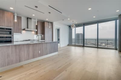 3130 N Harwood Street # 1802, Dallas TX 75201