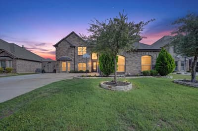 2832 Sendero, Grand Prairie TX 75054