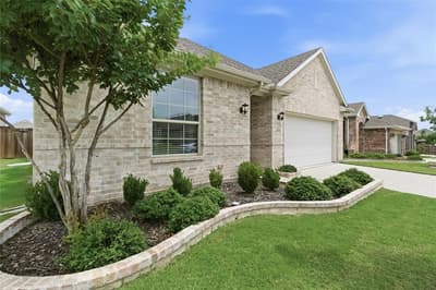 4735 Bluffview Drive, Haltom City TX 76137