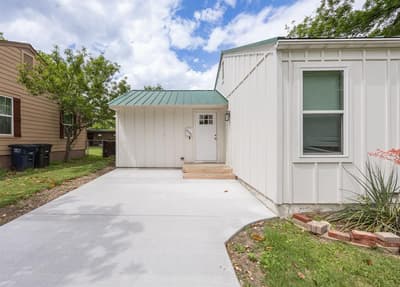 4324 Geddes Avenue, Fort Worth TX 76107 - Photo 2