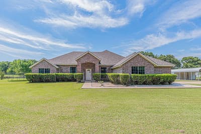 9789 S State Highway 34, Scurry TX 75158