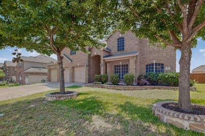 914 Hidden Lakes Drive, Cedar Hill TX 75104 - Photo 3
