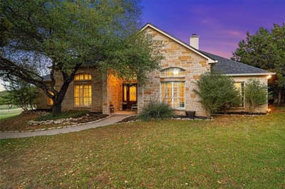 230 Hali Brooke Drive, China Spring TX 76633