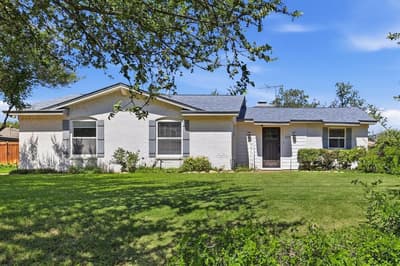 203 Tharp Drive, Highland Village TX 75077
