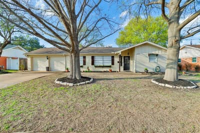 7217 Green Meadow Drive, North Richland Hills TX 76180
