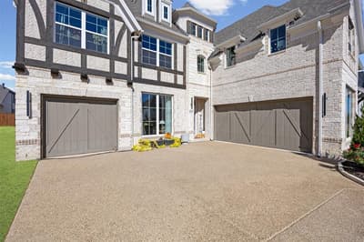 2413 Shane Drive, Midlothian TX 76065 - Photo 2