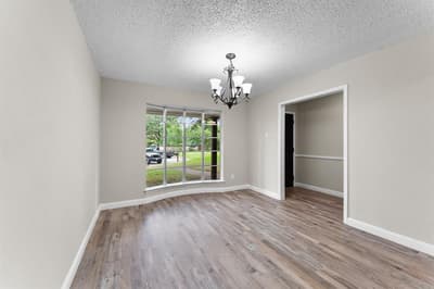 426 Brook Hollow Circle, DeSoto TX 75115 - Photo 5
