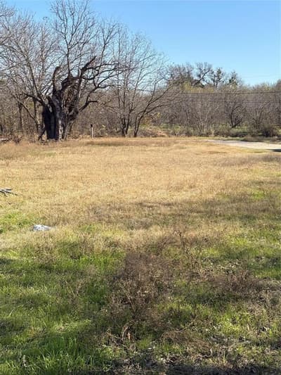 1007 2nd Avenue SE, Mineral Wells TX 76067