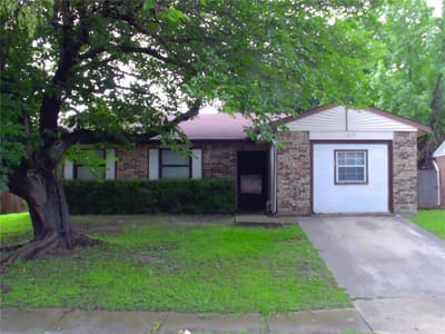 726 Holliday Lane, Duncanville TX 75116