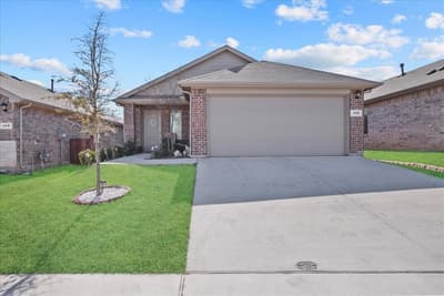 136 Greengate Drive, Boyd TX 76023