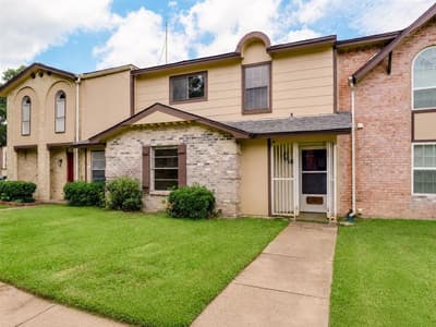 2325 Overland Lane, Arlington TX 76014