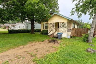 5808 Wellesley Avenue, Fort Worth TX 76107