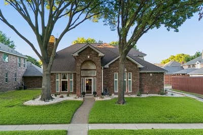 9105 Clearlake Drive, Rowlett TX 75088