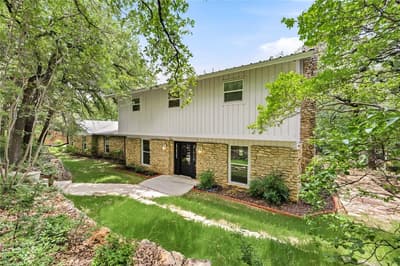 2127 Los Robles Street, Grapevine TX 76051