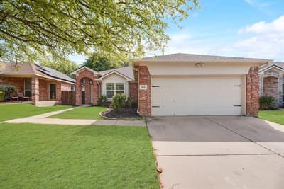 104 Goldeneye Lane, Fort Worth TX 76120
