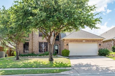 10137 Red Bluff Drive, Fort Worth TX 76177