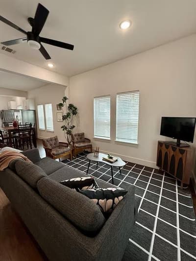 606 E Woodard Street, Denison TX 75021
