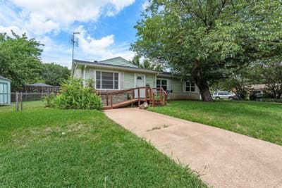 2219 Morgan Street, Irving TX 75062