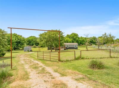 514 Blue Sky Court, Springtown TX 76082