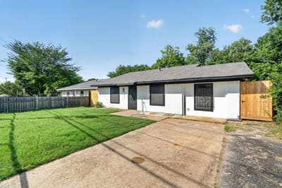 12415 Kleberg Road, Dallas TX 75253
