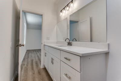944 Old Orchard Road, Garland TX 75041 - Photo 5