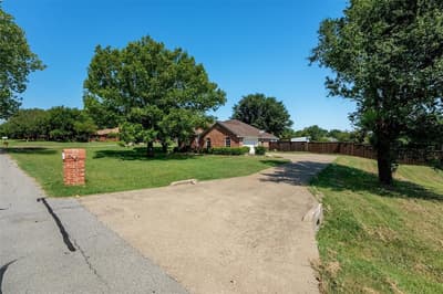 3651 Willow Creek Drive, Midlothian TX 76065