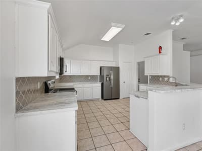 3651 Willow Creek Drive, Midlothian TX 76065 - Photo 5