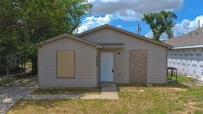3504 Strong Avenue, Fort Worth TX 76105