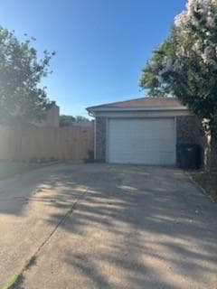 2805 Woodmont Trail, Fort Worth TX 76133